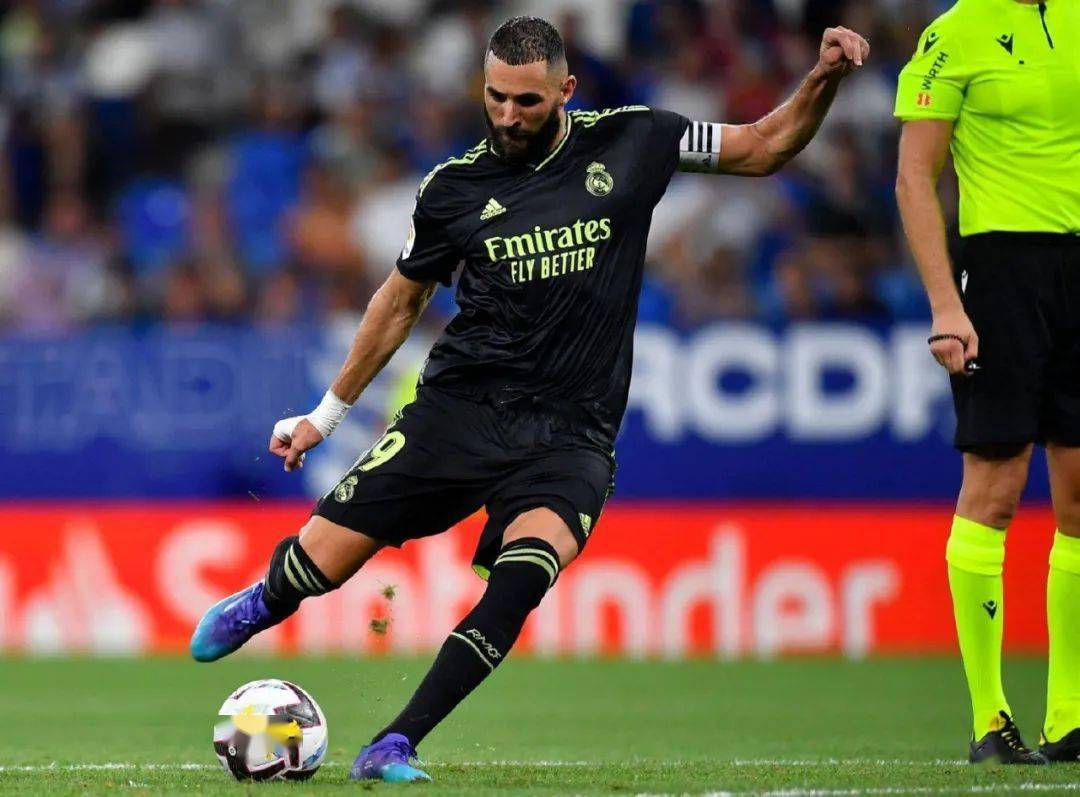 开云娱乐-尤文图斯冬窗锁定利物浦弃将